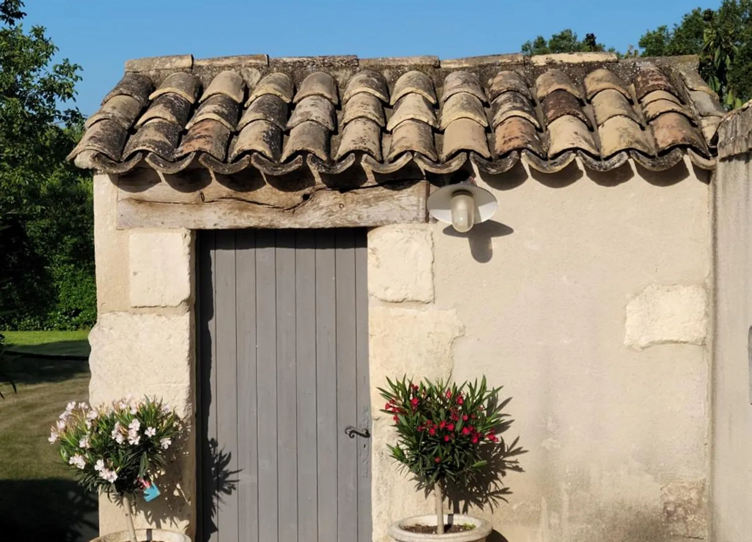 Gîte Les FERRAGES Noves 0*,  France